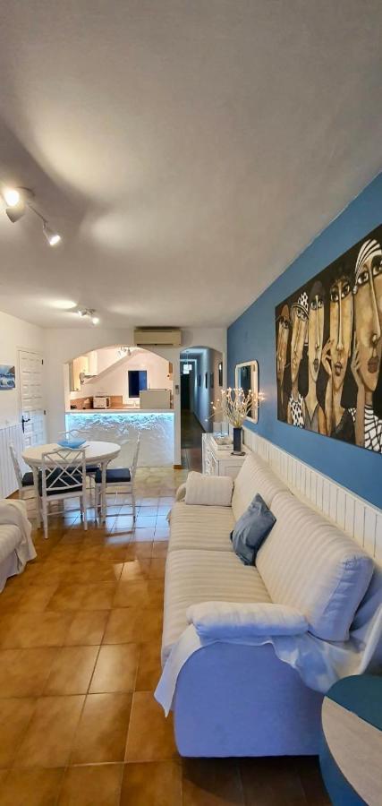 Apt Port Rhodes C, 2 Chbres, 2 Terrasses, Vue Sur Canal Principal De La Marina Et Sur Les Pyrenees Apartment Empuriabrava Exterior photo
